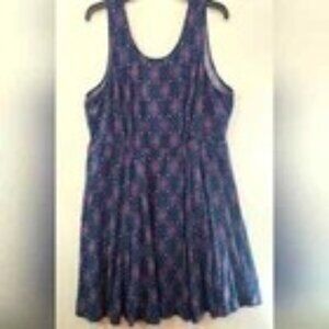 TORRID Women's Blue/Red Open Back Fit and Flare Mini Dress - Size 2X